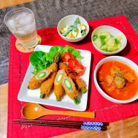 「春灯りのアスパラ肉巻きプレート 〜琥珀ソーダを添えて〜」| シュビラさん
