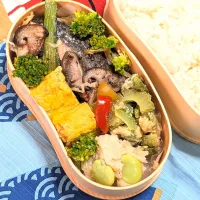 本日のお弁当〜サーモンと野菜の蒸し焼き弁当|f.1125beさん