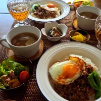 ドライカレーランチ☀️🍴| さらママさん