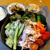 冷しゃぶサラダで晩御飯| Mikaさん