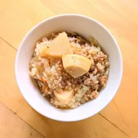 筍と豚ミンチの中華おこわ風もち麦入り炊き込みご飯|mi_neneco♪さん