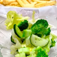 Simple Tossed Green Salad|gonbenさん