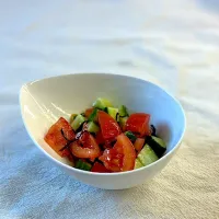 トマトと胡瓜の塩昆布サラダ|かっちゃん杉さん
