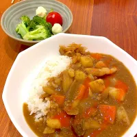しめじカレー　ブロッコリー蒸し焼き|とゆあさん