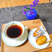 【お茶】ケニア挽きたてコーヒーとわかさいも|シュビラさん