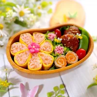 お花オムライス弁当|sachikoさん