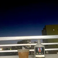 宵の明星を見ながらブラックニッカを開けちゃいました|なびさん