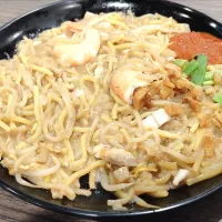 Hokkein mee prawns squids pork belly lard chilli prawn broth 🤤😛👍 dinner today☕| 🍒lynnlicious🍒さん