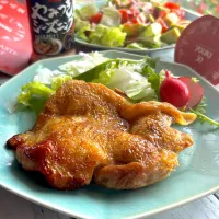 やみつきチキン🍗&メキシカンサラダ🥗|とんちんさん