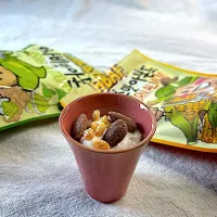 韓国H BAＦアーモンドでヨーグルト|かっちゃん杉さん