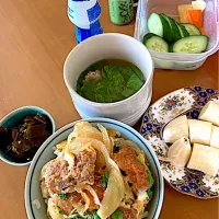 とんかつ残りでミニカツ丼😘|さくたえさん