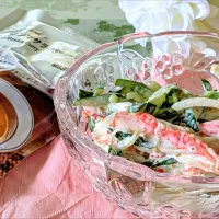 キュウリ🥒とカニカマサラダ|香っちゃんさん