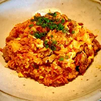 今日のランチは                                                  ・キムチガーリック炒飯                                          ・竹輪&葱坊主味噌汁| mottoさん