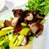 Simply Braised Tender Octopus|gonbenさん