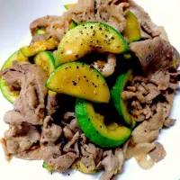 豚肉とカボッキーのにんにく醤油炒め|はるみさん