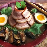 🇯🇵 Miso soup ramen with chitake mushrooms, egg and volcano chashu pork🇯🇵