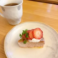 いちごのバスクチーズケーキ|ちゃみこさん