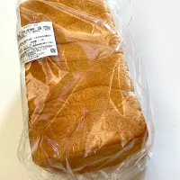 皆さんの投稿を見て美味しそうなパンが食べたくなりました。PARISの食パン🍞クラウン２斤^ - ^| HAMI69さん