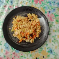 ドライカレー　干しレーズン入り　　SBカレーパウダー、コンソメで|はやとさん