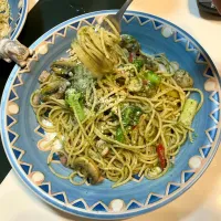 自家製ジェノベーゼソースのパスタ