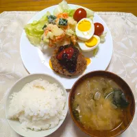 5/13の夕食　ハンバーグ|卯月さん