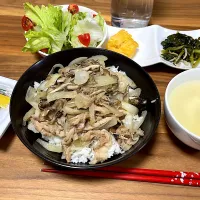 豚肉と舞茸の甘辛炒め✨|モモ&ハーブmama🐰🐹🐢🐠🦐❤️さん