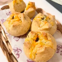バジル香るチーズパンと明太ソフトフランス|mai＊さん