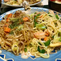 ソース焼きそばと塩焼きそばの合い盛り|Takeshi  Nagakiさん