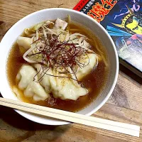水餃子入りラーメン|あめさん