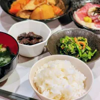 お土産にもらったお米と煮豆|ひかるさん