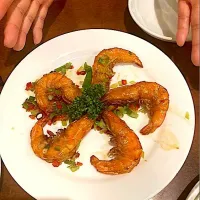 菜香園の殻付き海老の香味揚げ|はやとさん