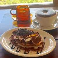 Squish the Croissant with Toffee Caramel|skyblueさん