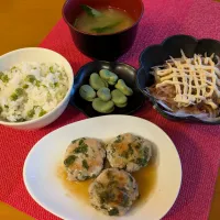 ☆エンドウご飯　☆そら豆　☆豚肉大葉の揚げ出し風　☆新玉ねぎ　☆味噌汁|chikakoさん