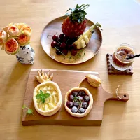 パイナップルすぎるパイナップルパイ🍍と　さくらんぼすぎるチェリーパイ🍒|jarinkoさん