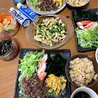 ♡瓦そば風茶蕎麦とたけのこご飯、ペペロン筍、ひじき煮物、ぬか漬け、ヨーグルトドリンク♡|さくたえさん