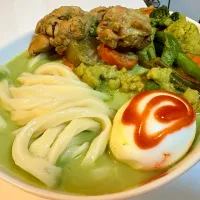 豆乳グリーンカレーうどん
