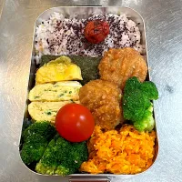 お弁当| メガネおばさんさん