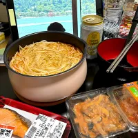 土曜日の晩ごはん😋キムチ鍋| すかラインさん
