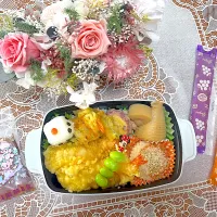 2026.5.19はサイコロミニおにぎり入り天丼🎲|makoさん