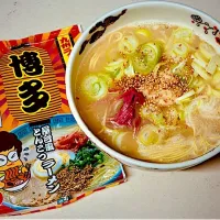 素ラーメン🍜| にゃあ（芸名）さん