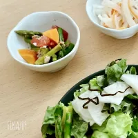 ぱんだのままんさんの料理 レンチンアスパラと冷凍トマトのツナサラダ|FIKA789さん