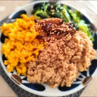 cocco+さんの料理 四色ごはん✨|m.rafuさん