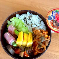 ポークチャップ🥚アスパラベーコン巻き🥓ピリ辛ごぼう　🍎ゼリー