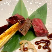⑨5月19日・［お魚屋さん🐟のコース🤔✨ まぁまぁ］・お肉❣️（イチボらしいけど！ちょっと硬かった😅）|山勝さん