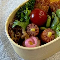 お弁当に少し牛丼| かっちゃん杉さん