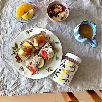 つぶみそオープンサンド♪| さくたえさん