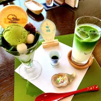 Once tried a matcha parfait at a coffee shop run by a temple in Fukuoka City, Japan😀|gonbenさん